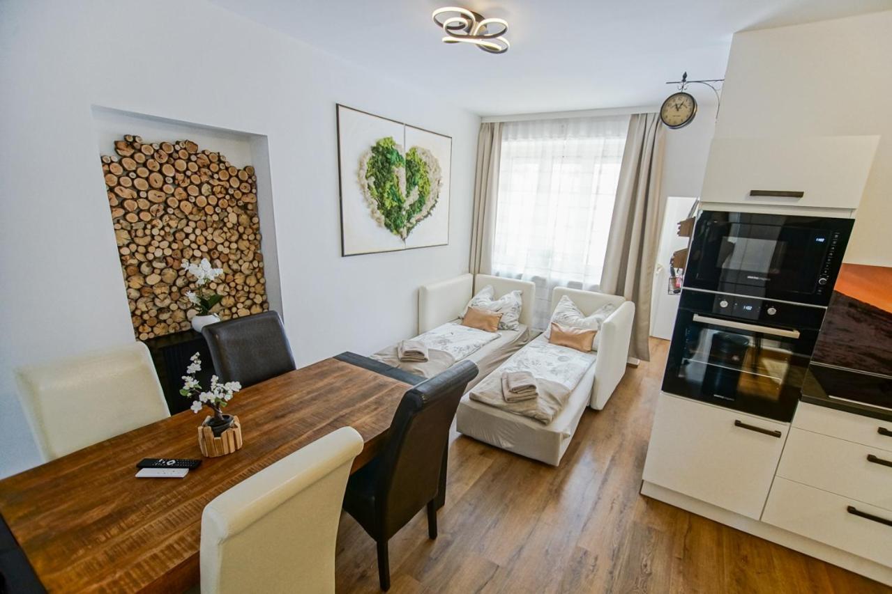Auszeit Steiraland 8 Mit Ueberdachten Balkon Und Parkplatz Leoben  Exteriör bild