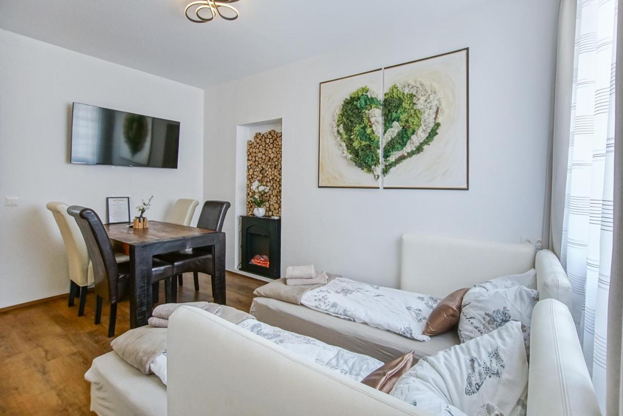 Auszeit Steiraland 8 Mit Ueberdachten Balkon Und Parkplatz Leoben  Exteriör bild